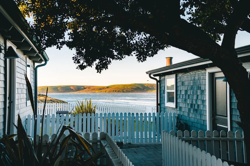CorporateMeeting-CoastalCabin-Entrance.jpg