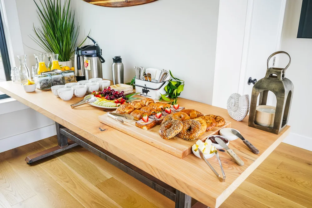 Corporate_Meeting_Space_TOGO-LUNCH_Dillon_Beach-resort3318.jpg